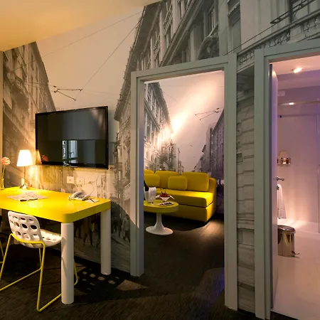 The Street Duomo | A Design Boutique 4*