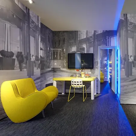 The Street Duomo | A Design Boutique Милан